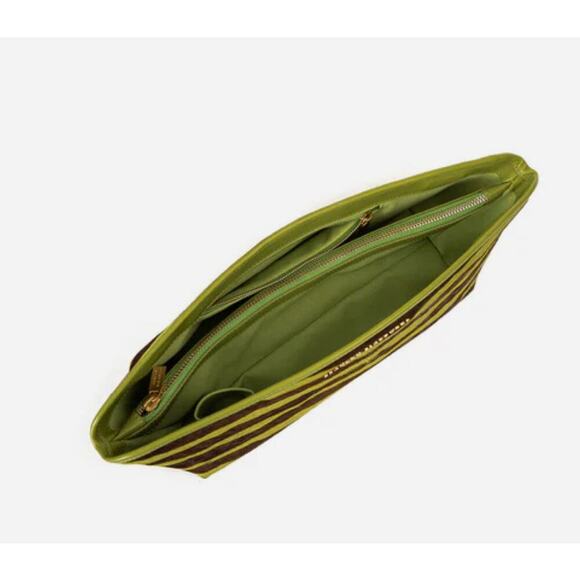 Brandon Blackwood Victoria Clutch in Green Zebra Ponyhair with Brass Hardware - Picture 3 of 14